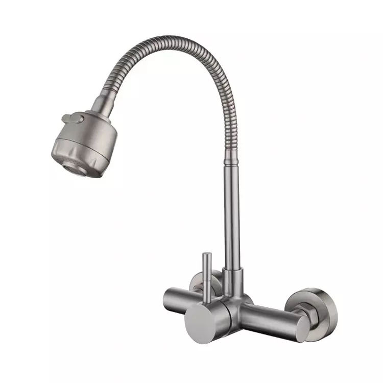 Wandmontierter Doppelloch-Universal-Wasserhahn für heißes und kaltes Wasser in der Küche